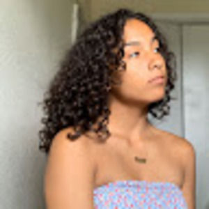 Meet your Posher, Julianna